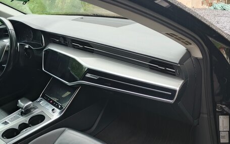 Audi A6, 2021 год, 2 999 999 рублей, 6 фотография