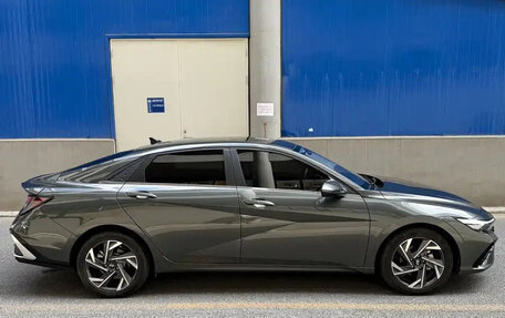 Hyundai Elantra, 2023 год, 1 780 000 рублей, 5 фотография