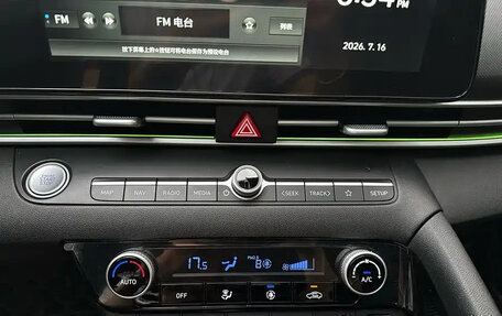 Hyundai Elantra, 2023 год, 1 780 000 рублей, 14 фотография