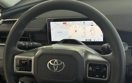 Toyota RAV4, 2026 год, 4 299 000 рублей, 11 фотография