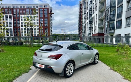 Opel Astra J, 2012 год, 530 000 рублей, 2 фотография