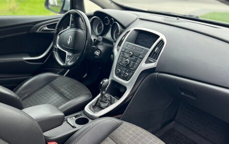 Opel Astra J, 2012 год, 530 000 рублей, 9 фотография