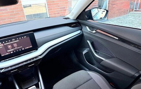 Skoda Octavia IV, 2024 год, 2 750 000 рублей, 15 фотография