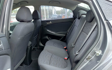 Hyundai Solaris II рестайлинг, 2016 год, 1 000 000 рублей, 15 фотография