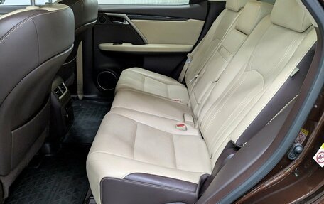 Lexus RX IV рестайлинг, 2017 год, 3 850 000 рублей, 3 фотография