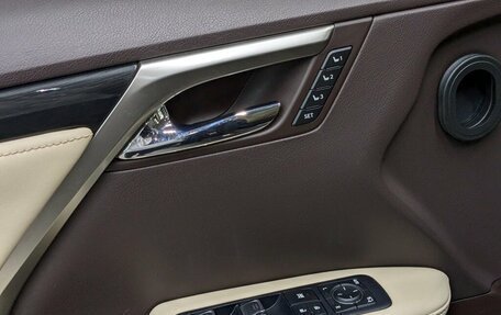 Lexus RX IV рестайлинг, 2017 год, 3 850 000 рублей, 14 фотография