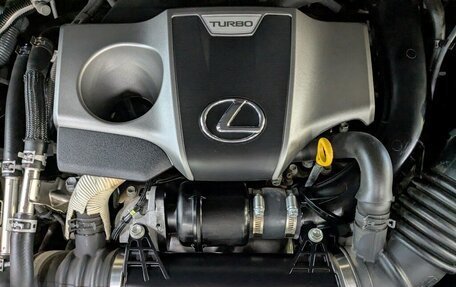 Lexus RX IV рестайлинг, 2017 год, 3 850 000 рублей, 8 фотография