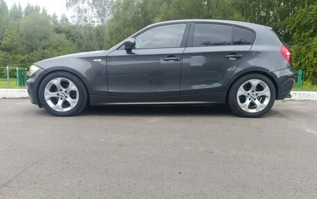 BMW 1 серия, 2005 год, 850 000 рублей, 8 фотография