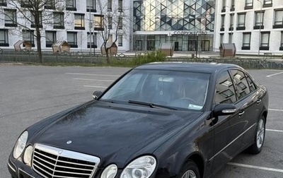 Mercedes-Benz E-Класс, 2004 год, 950 000 рублей, 1 фотография
