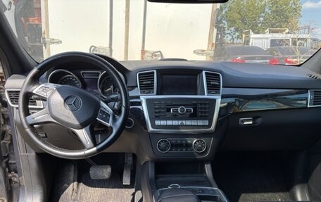 Mercedes-Benz M-Класс, 2012 год, 1 540 000 рублей, 4 фотография