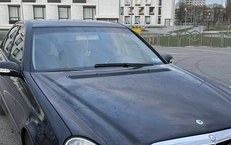 Mercedes-Benz E-Класс, 2004 год, 950 000 рублей, 3 фотография