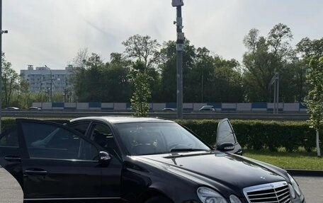 Mercedes-Benz E-Класс, 2004 год, 950 000 рублей, 14 фотография