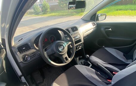 Volkswagen Polo VI (EU Market), 2013 год, 650 000 рублей, 11 фотография
