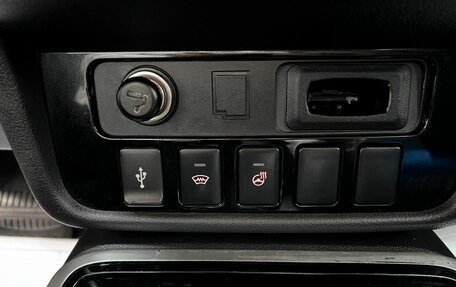 Mitsubishi Outlander III рестайлинг 3, 2020 год, 2 345 000 рублей, 20 фотография