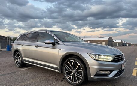 Volkswagen Passat B8 рестайлинг, 2017 год, 2 699 999 рублей, 1 фотография