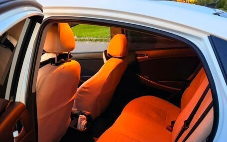 Hyundai Solaris II рестайлинг, 2015 год, 775 000 рублей, 6 фотография