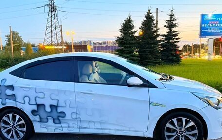 Hyundai Solaris II рестайлинг, 2015 год, 775 000 рублей, 3 фотография