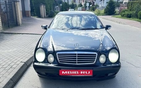 Mercedes-Benz CLK-Класс, 2000 год, 535 000 рублей, 2 фотография