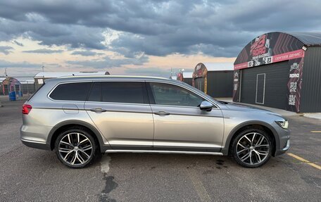 Volkswagen Passat B8 рестайлинг, 2017 год, 2 699 999 рублей, 2 фотография