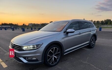 Volkswagen Passat B8 рестайлинг, 2017 год, 2 699 999 рублей, 11 фотография