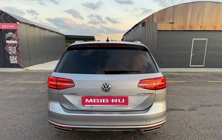 Volkswagen Passat B8 рестайлинг, 2017 год, 2 699 999 рублей, 14 фотография