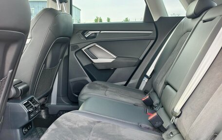 Audi Q3, 2022 год, 2 140 052 рублей, 13 фотография