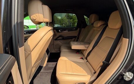 Porsche Cayenne III, 2018 год, 4 900 000 рублей, 9 фотография
