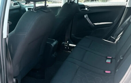 Peugeot 2008 II, 2014 год, 880 000 рублей, 8 фотография