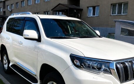 Toyota Land Cruiser Prado 150 рестайлинг 2, 2013 год, 2 800 000 рублей, 3 фотография