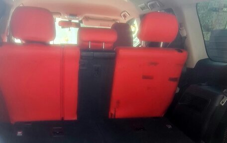 Toyota Land Cruiser Prado 150 рестайлинг 2, 2013 год, 2 800 000 рублей, 16 фотография