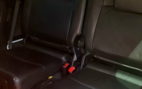 Toyota Land Cruiser Prado 150 рестайлинг 2, 2013 год, 2 800 000 рублей, 14 фотография