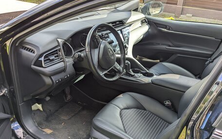 Toyota Camry, 2020 год, 2 380 000 рублей, 10 фотография