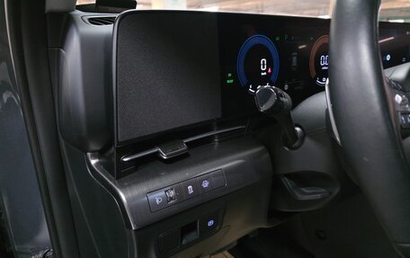 Hyundai Kona, 2023 год, 1 850 000 рублей, 13 фотография