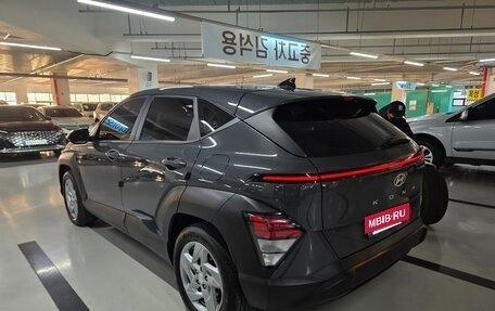 Hyundai Kona, 2023 год, 1 850 000 рублей, 7 фотография
