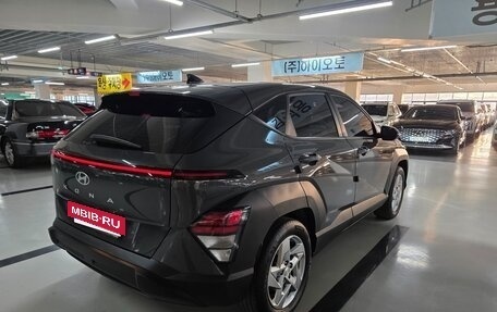 Hyundai Kona, 2023 год, 1 850 000 рублей, 5 фотография