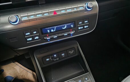 Hyundai Kona, 2023 год, 1 850 000 рублей, 15 фотография