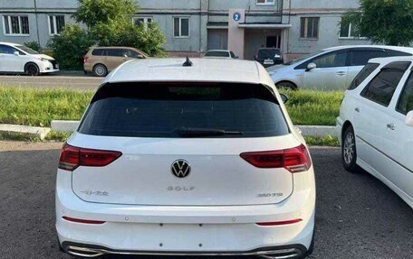 Volkswagen Golf VIII, 2022 год, 1 820 000 рублей, 3 фотография