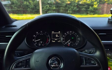 Skoda Octavia, 2015 год, 1 900 000 рублей, 10 фотография