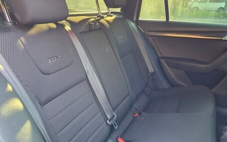 Skoda Octavia, 2015 год, 1 900 000 рублей, 21 фотография