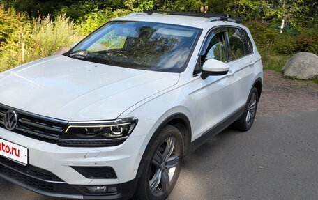 Volkswagen Tiguan II, 2019 год, 2 350 000 рублей, 2 фотография