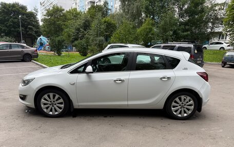 Opel Astra J, 2013 год, 890 000 рублей, 3 фотография
