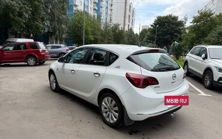 Opel Astra J, 2013 год, 890 000 рублей, 4 фотография