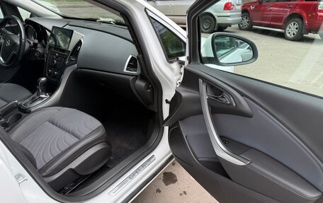 Opel Astra J, 2013 год, 890 000 рублей, 13 фотография