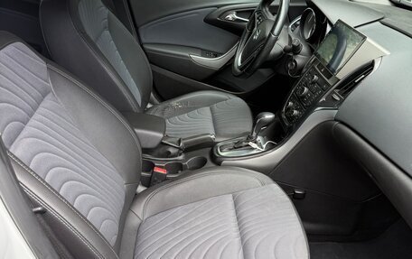 Opel Astra J, 2013 год, 890 000 рублей, 14 фотография