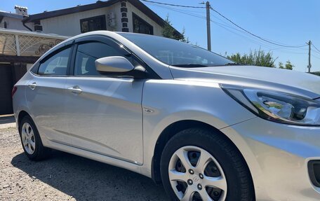 Hyundai Solaris II рестайлинг, 2013 год, 690 000 рублей, 7 фотография