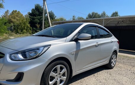 Hyundai Solaris II рестайлинг, 2013 год, 690 000 рублей, 8 фотография