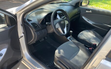 Hyundai Solaris II рестайлинг, 2013 год, 690 000 рублей, 9 фотография