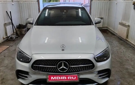 Mercedes-Benz E-Класс, 2016 год, 2 920 000 рублей, 1 фотография