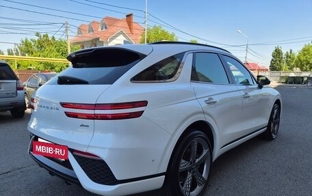Genesis GV70, 2021 год, 4 400 000 рублей, 3 фотография