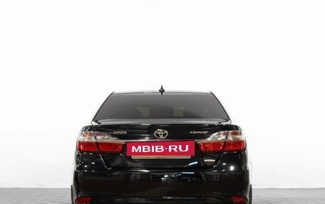 Toyota Camry, 2017 год, 2 149 000 рублей, 6 фотография